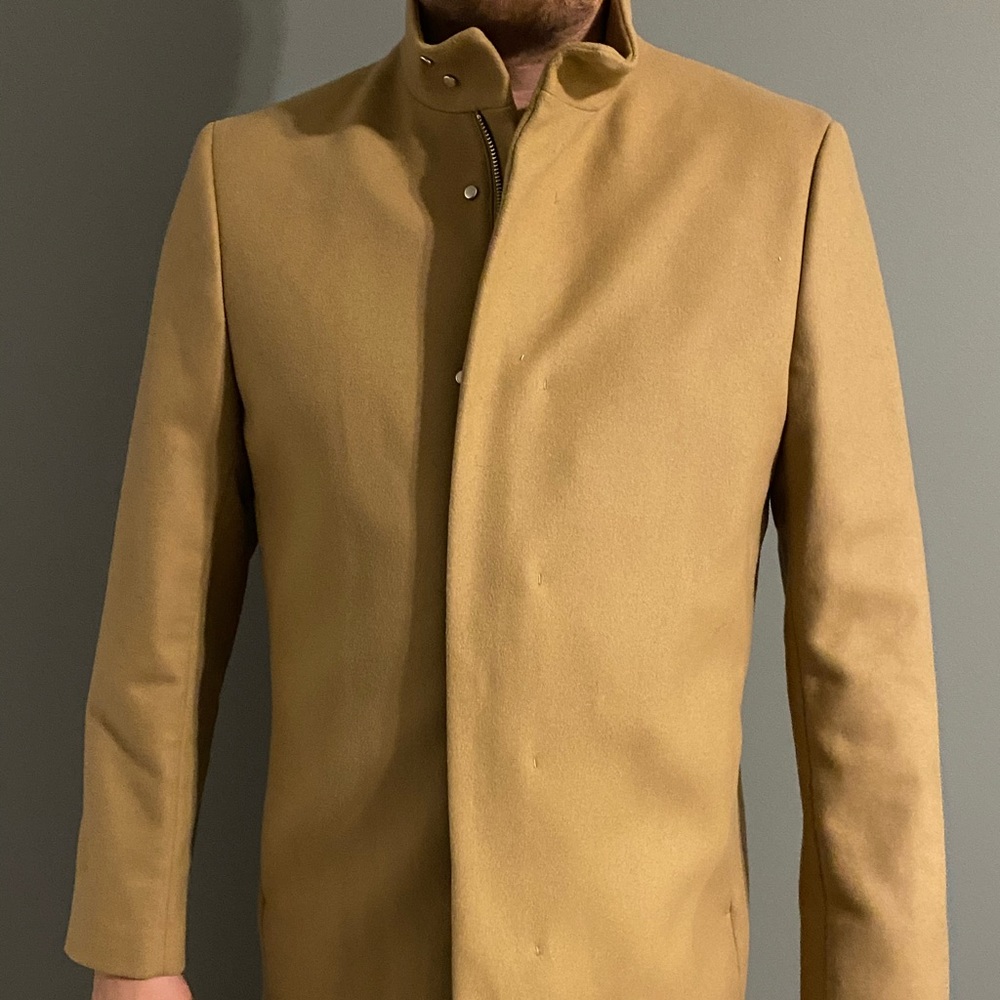 Theory camel men’s wool coat